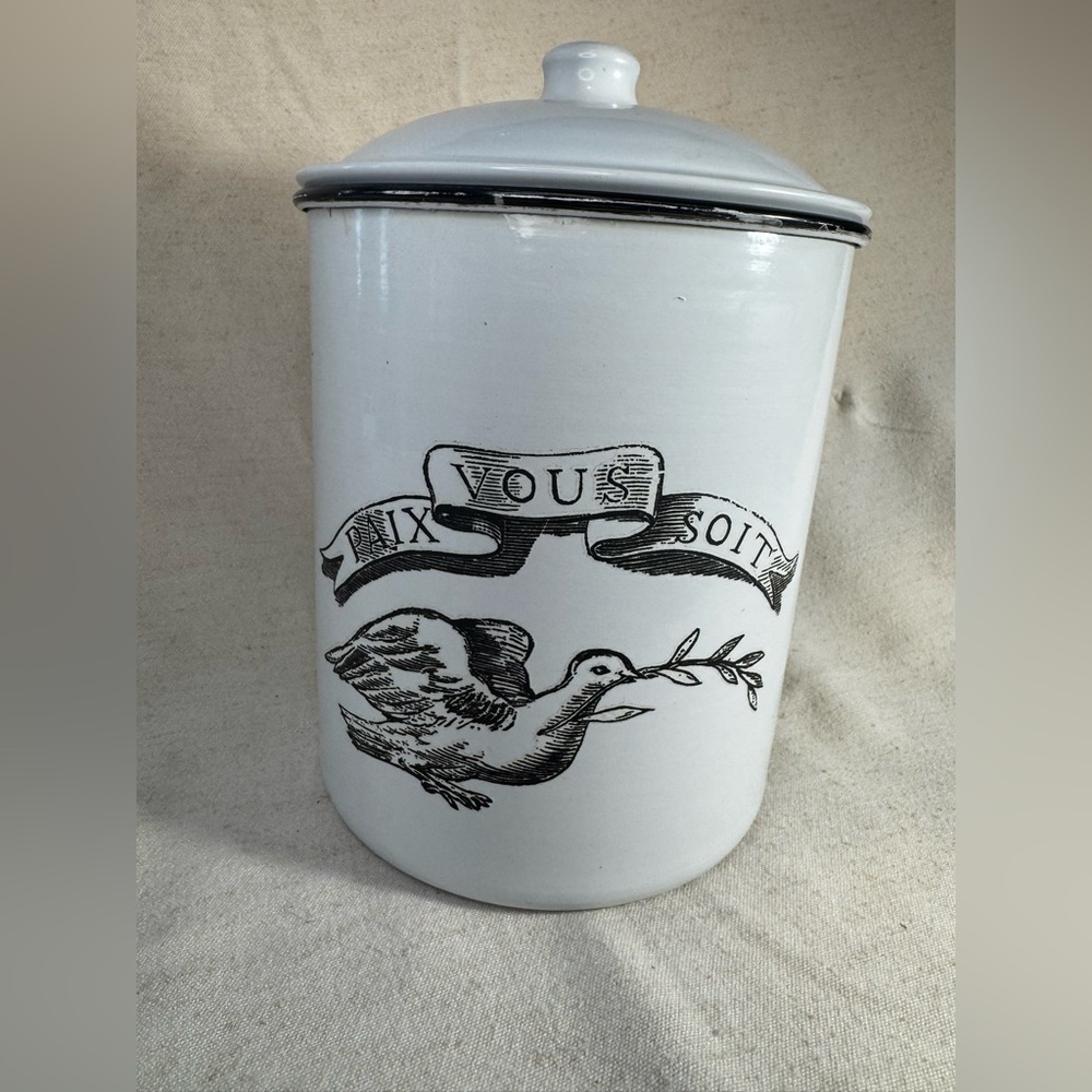Dove Nix Vous Soit Enamel Canister 8.25 in
